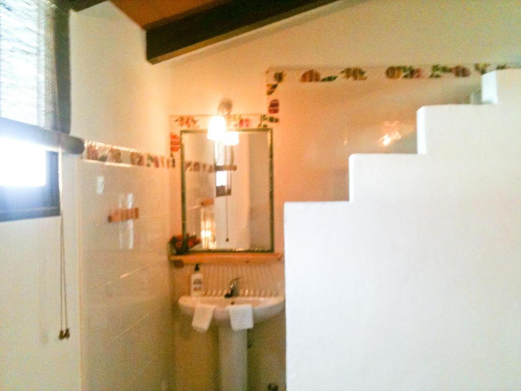 Los Cazadores Bed & Breakfast El Gastor Bilik gambar